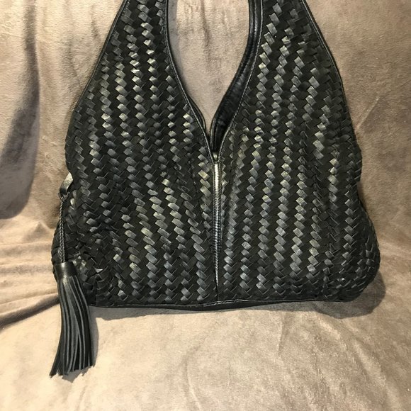 Sondra Roberts Handbags - Sondra Roberts New York Black Leather Tote